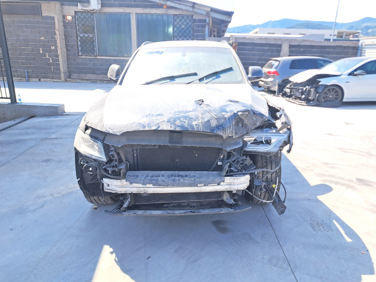 DIJELOVI AUDI Q5 2.0 DIZEL S-LINE 4X4 2016. MJENJAC MOTOR CNHA