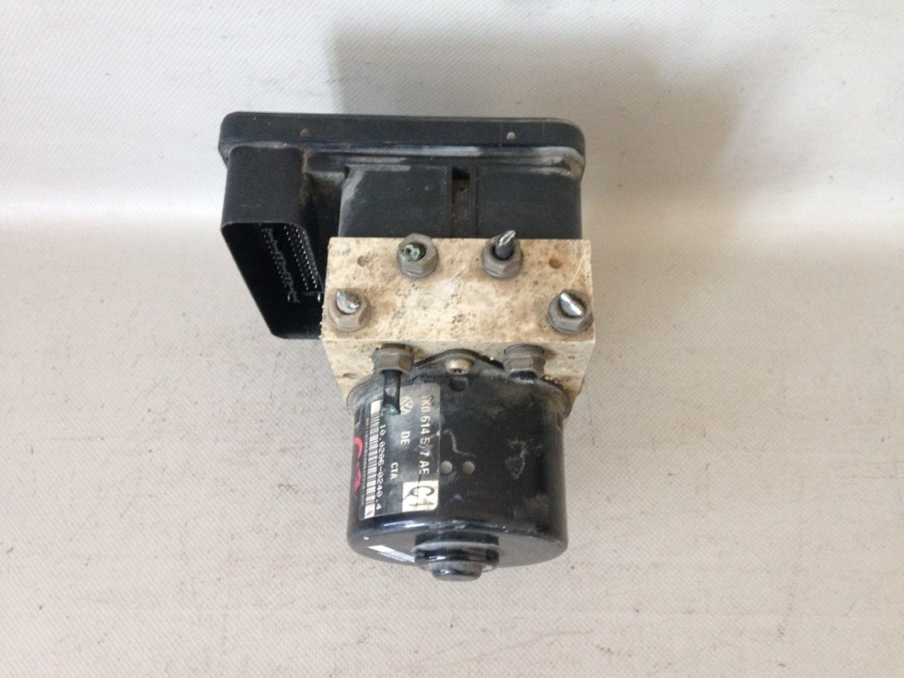 ABS ELEKTRONIKA VW GOLF 5 > 03-08 1K0907379AC 1K0614517