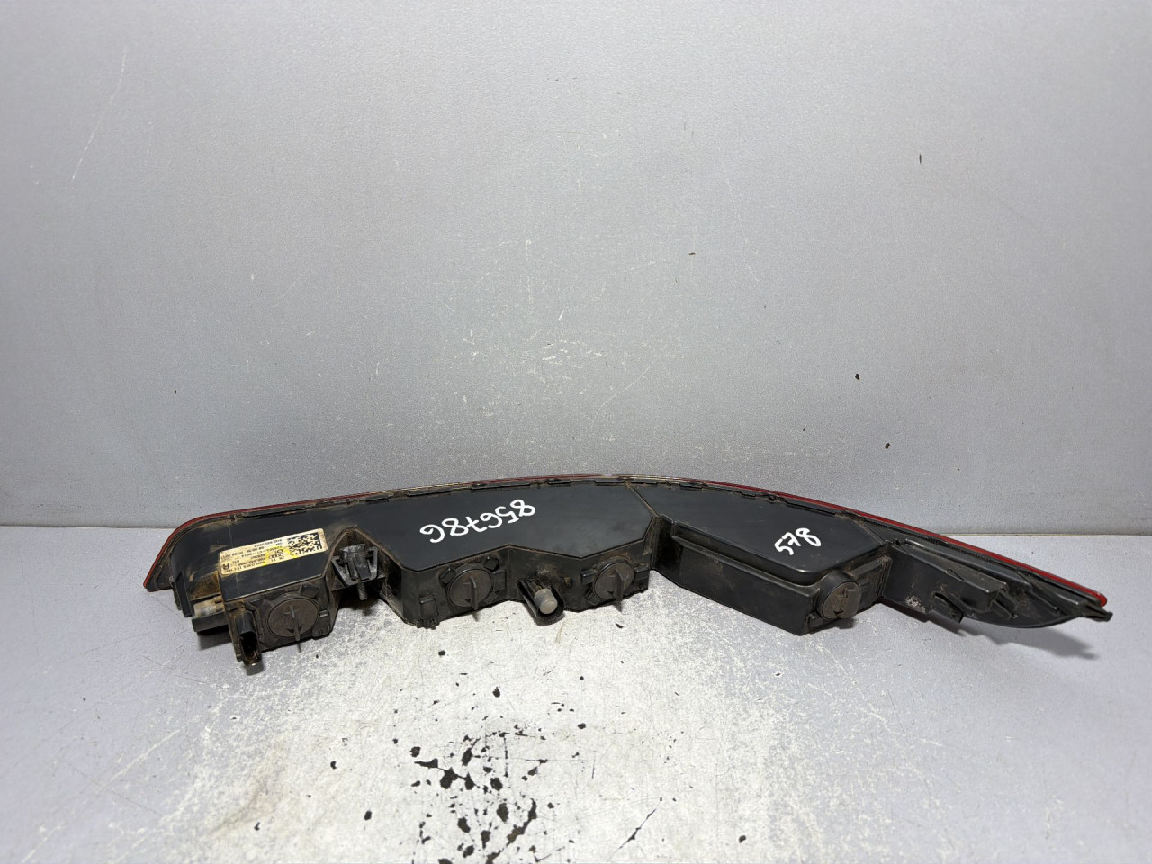 DIJELOVI KATADIOPTER AUDI Q3 > 11-15 8U0945096B
