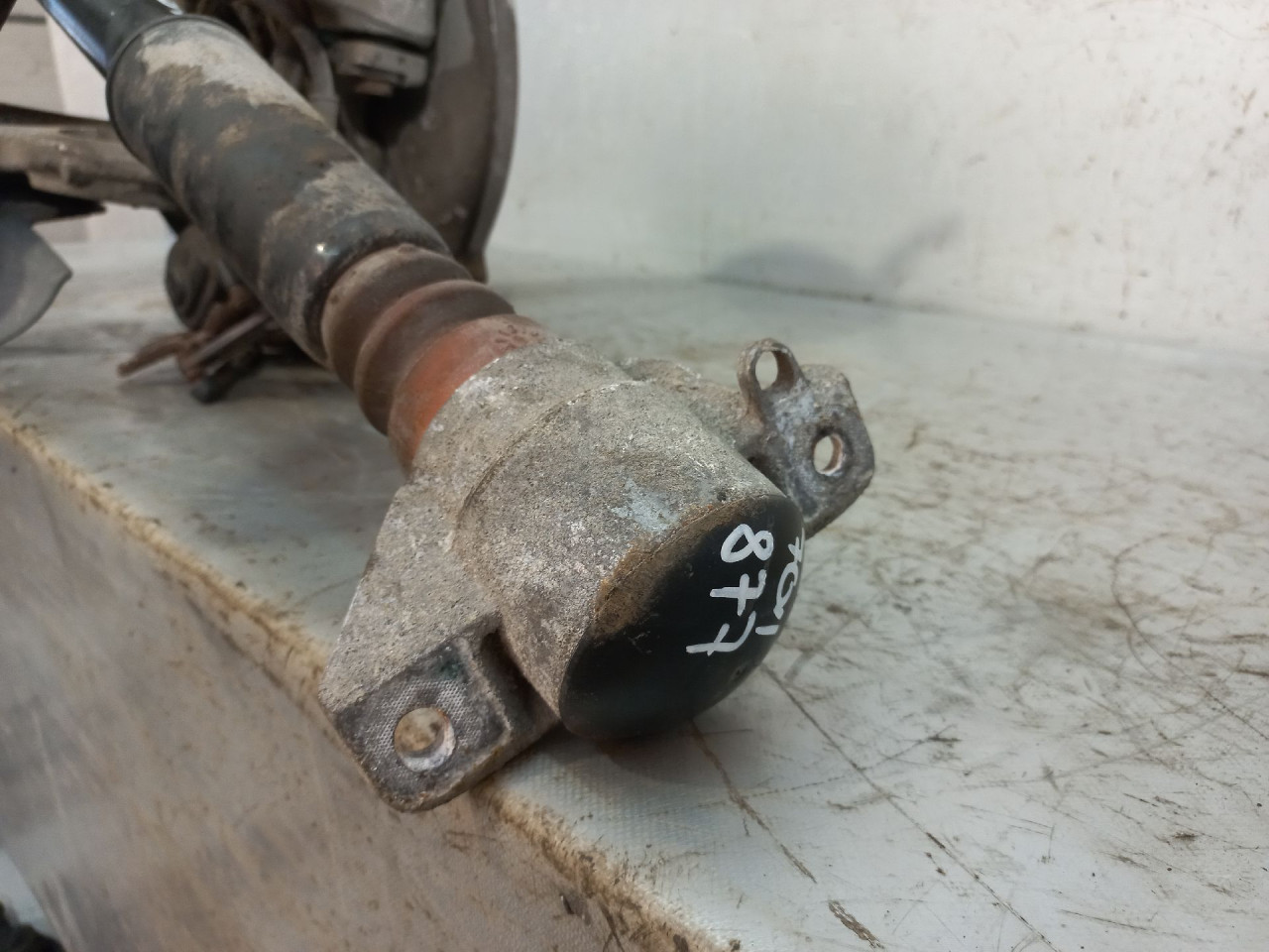 DIJELOVI AMORTIZER AUDI A4 (B8) > 07-11 8T0513035M