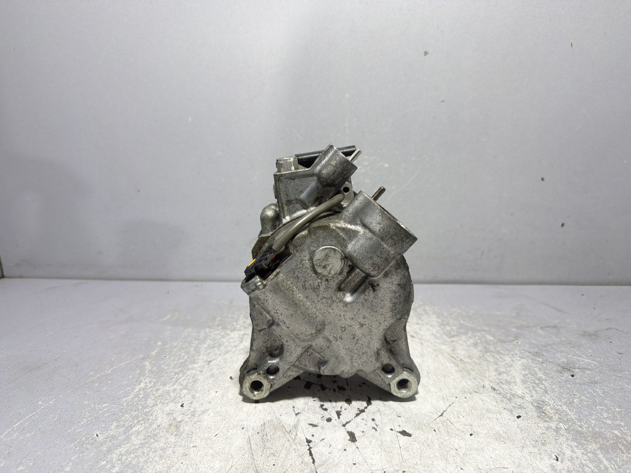 KOMPRESOR KLIME BMW SERIJA 3 (F30/F31) > 15-18 9330831
