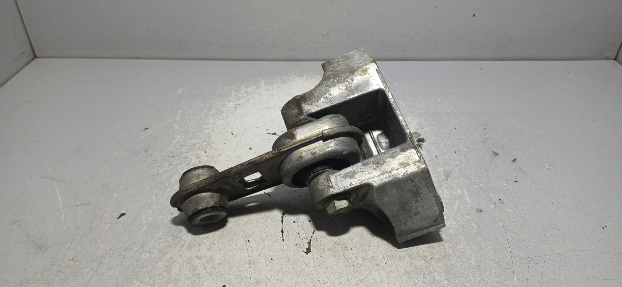 DIJELOVI NOSAC MOTORA NISSAN X-TRAIL > 17-