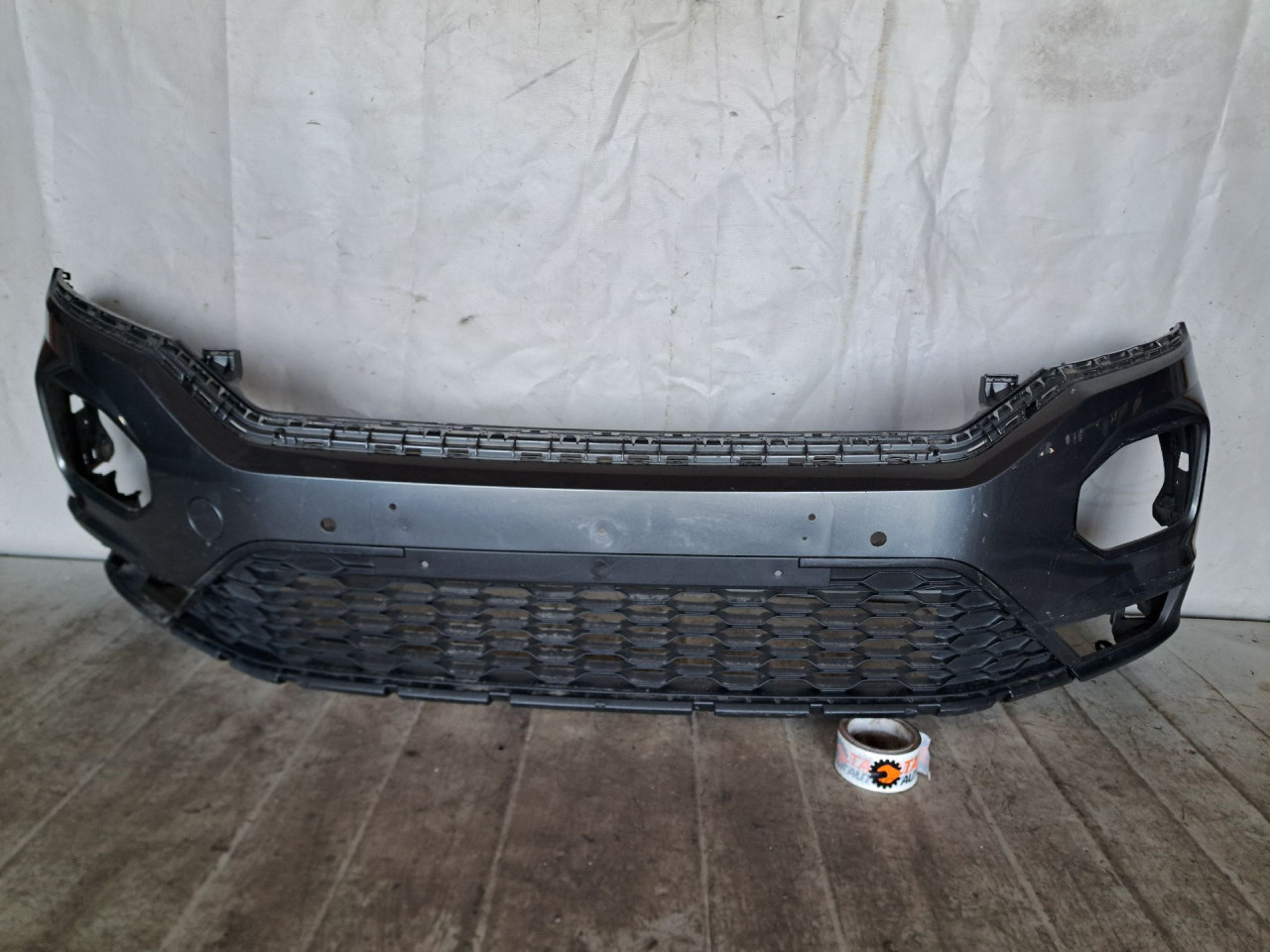 DIJELOVI BRANIK VW T-ROC > 17- 2GA805903D