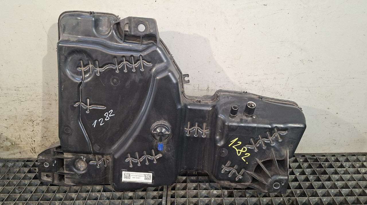 DIJELOVI REZERVOAR ADITIVA VW TIGUAN > 20- 2.0 5QS131877