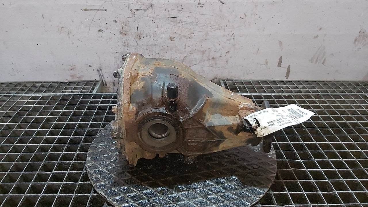 DIFERENCIJAL MERCEDES C KLASA (W203) > 04-07 A203361020