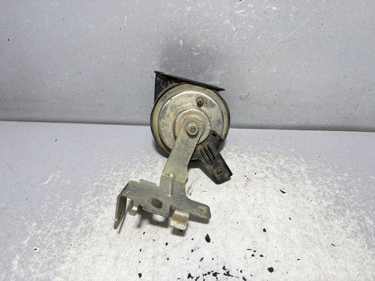 DIJELOVI SIRENA VW PASSAT B8 > 14-19 5Q0951223