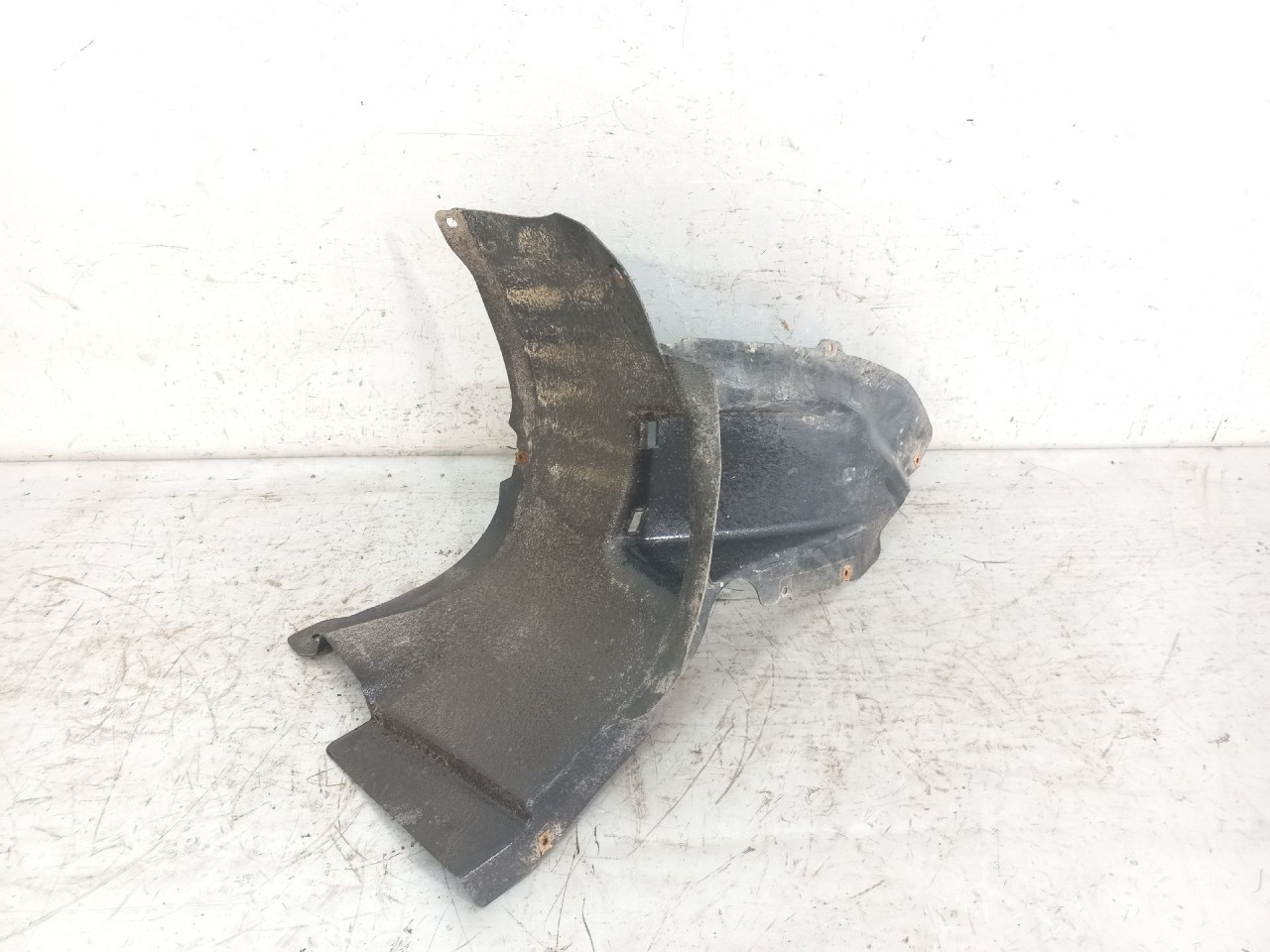 UNUTRASNJI BLATOBRAN VW PASSAT B6 > 05-10 3C0805912A