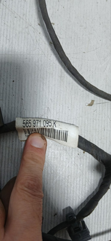 INSTALACIJA PARKING SENZORA SKODA KODIAQ > 18-21 565971095K