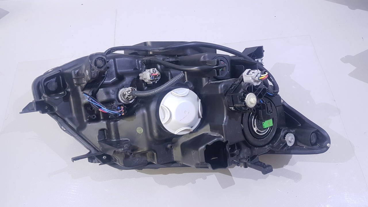 DIJELOVI FAR NISSAN X-TRAIL > 14-17 10017939
