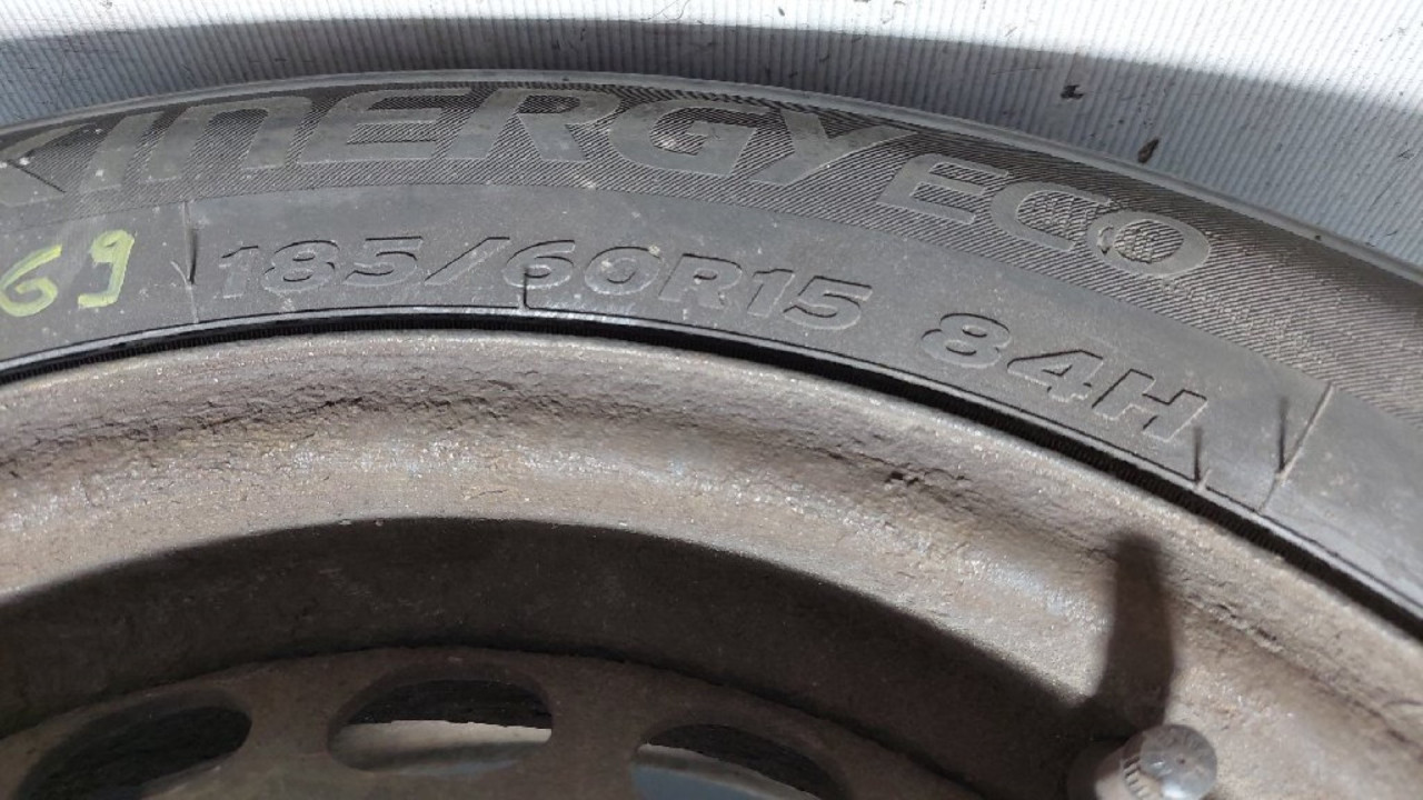DIJELOVI GUMA VW PASSAT B5 > 00-05 1.9