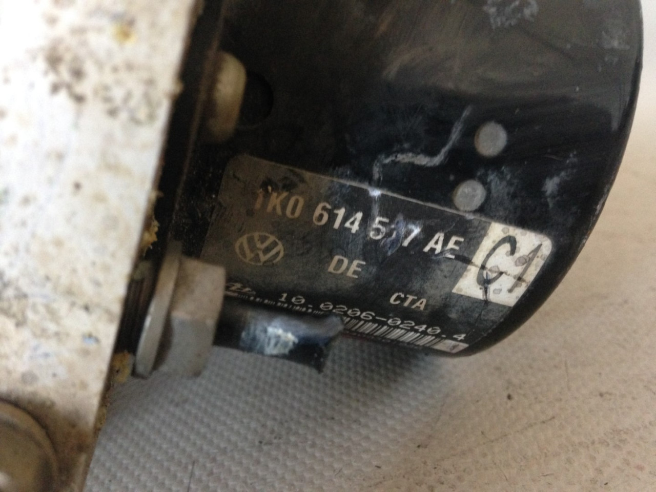 ABS ELEKTRONIKA VW GOLF 5 > 03-08 1K0907379AC 1K0614517