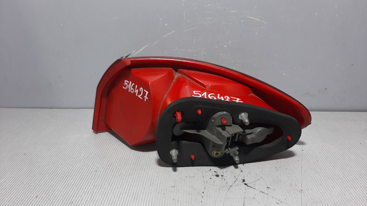 STOP SVJETLO ALFA ROMEO 147 > 00-05 46556349