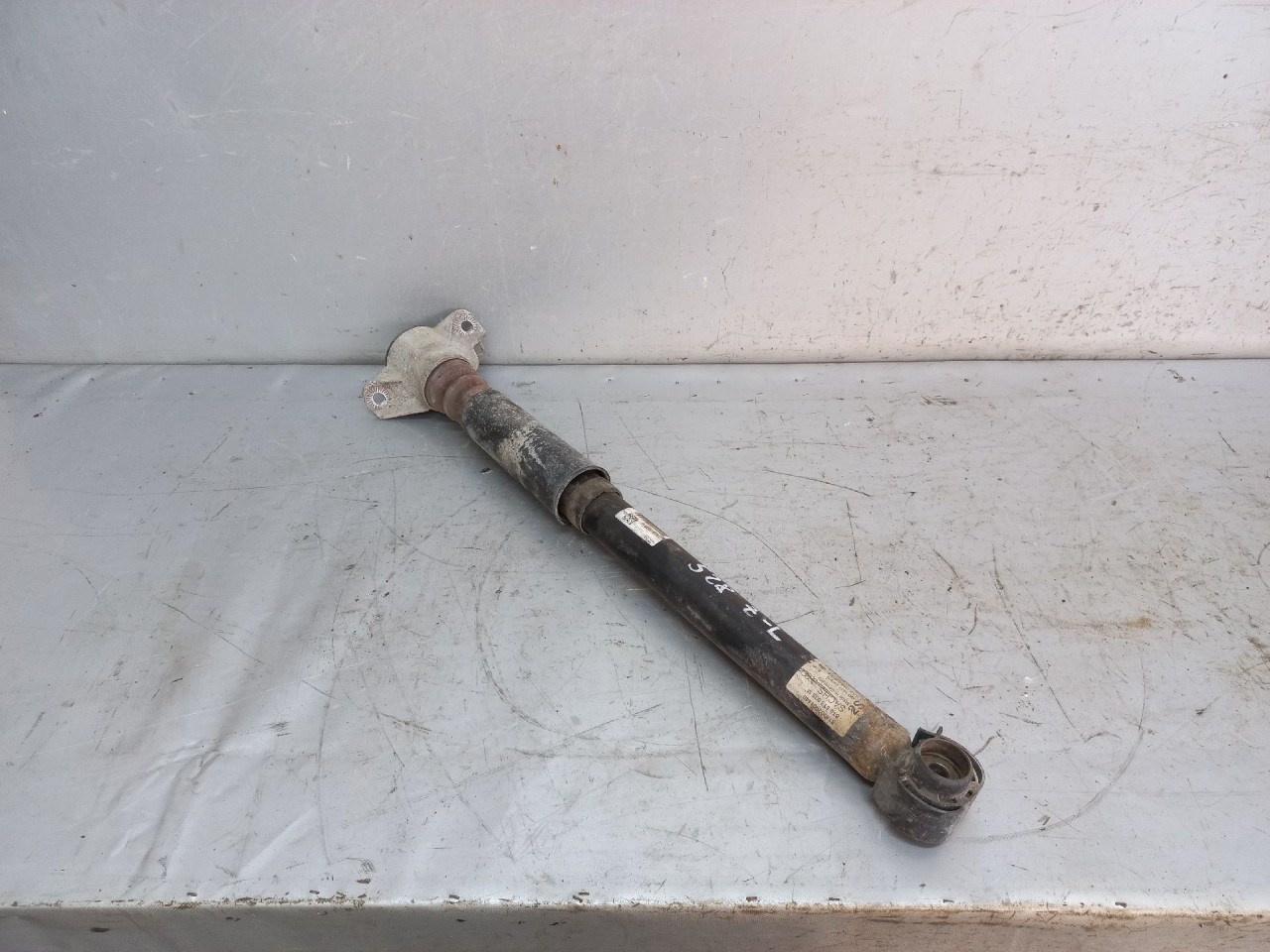 DIJELOVI AMORTIZER AUDI A4 (B8) > 12-15 8T0513035M