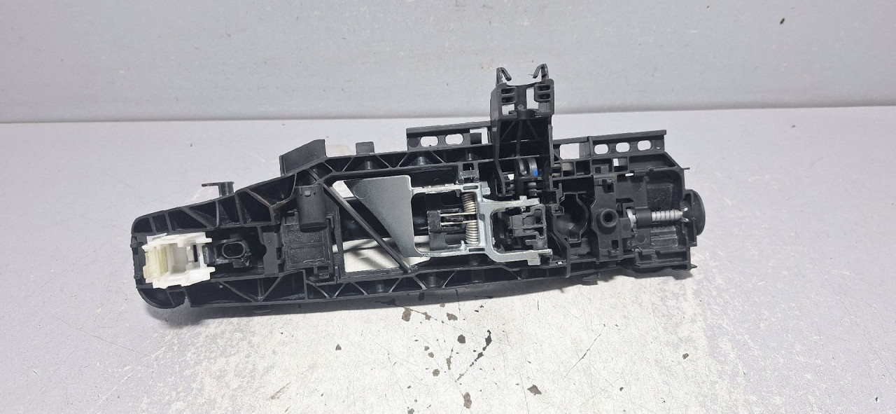 DIJELOVI RUCKA VRATA MERCEDES GLC (X253) > 16-22 2.2 A0997602100