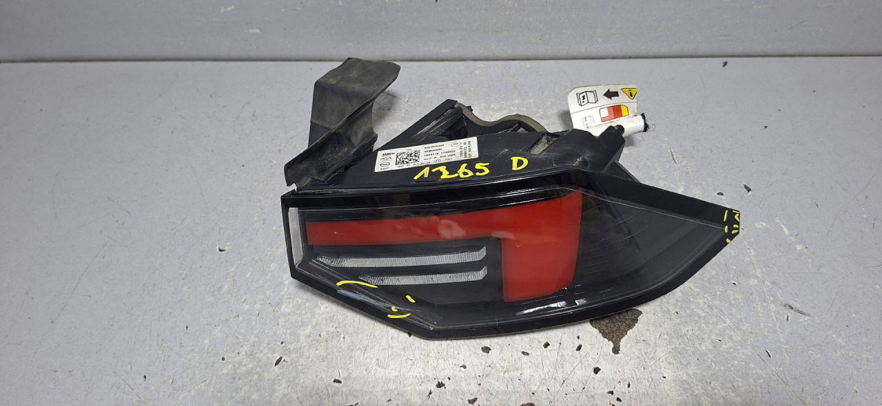 DIJELOVI STOP SVJETLO OPEL ASTRA L > 22 -  1.2 9857838480