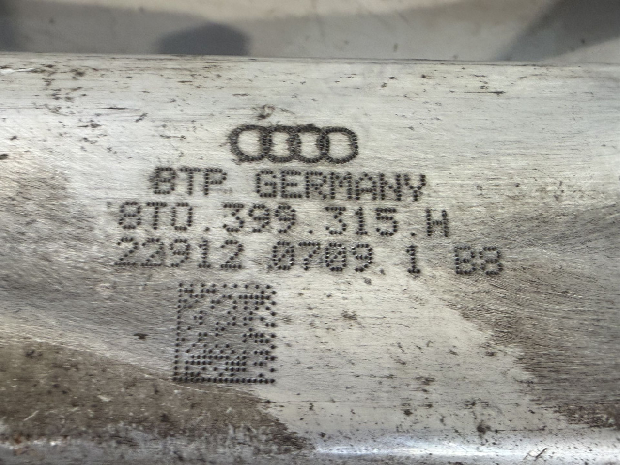 DIJELOVI TRAP/MOST AUDI A4 (B8) > 07-11 2.0 8T0399315H