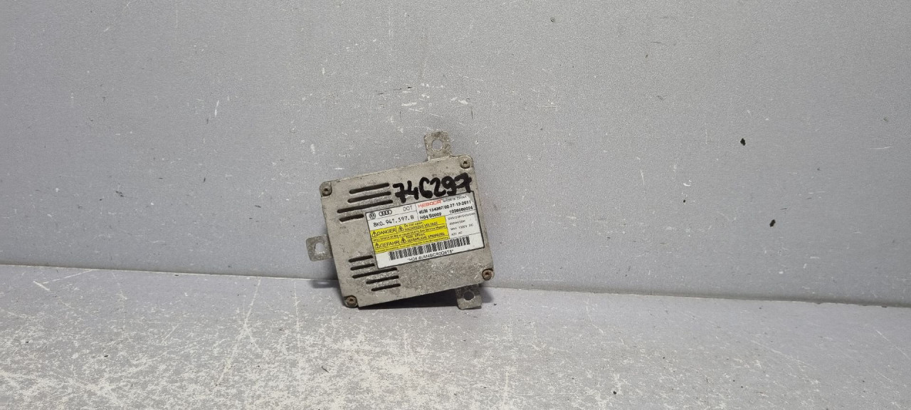 DIJELOVI BALAST FARA SKODA SUPERB > 19- 8K0941597B