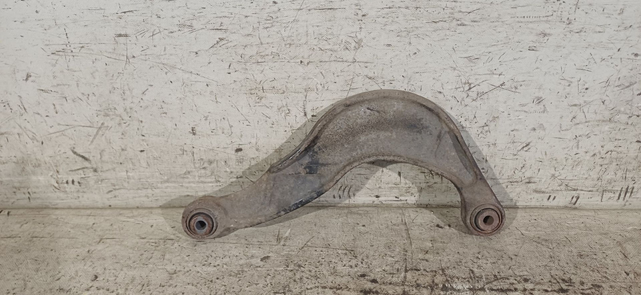 DIJELOVI RAME VOLVO V70 > 08-11 6G915500AA