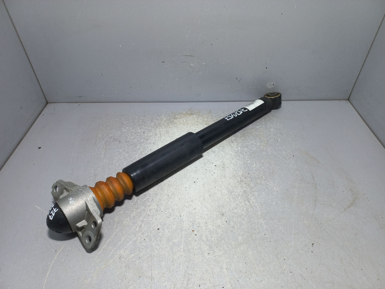 AMORTIZER VW PASSAT B7 > 10-14 3C0512011CP