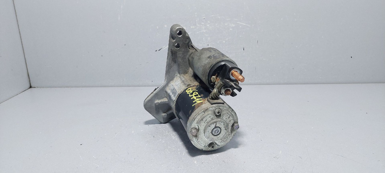 DIJELOVI ALNASER NISSAN JUKE > 14-19 233004979R