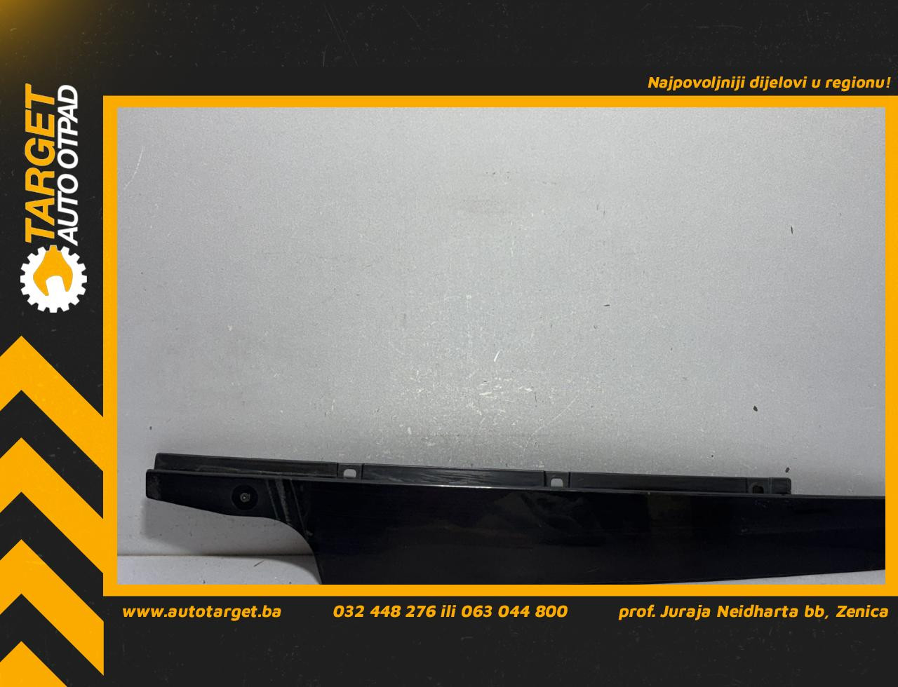 DIJELOVI LAJSNA AUDI Q5 > 08-11 3.0 8R0837901