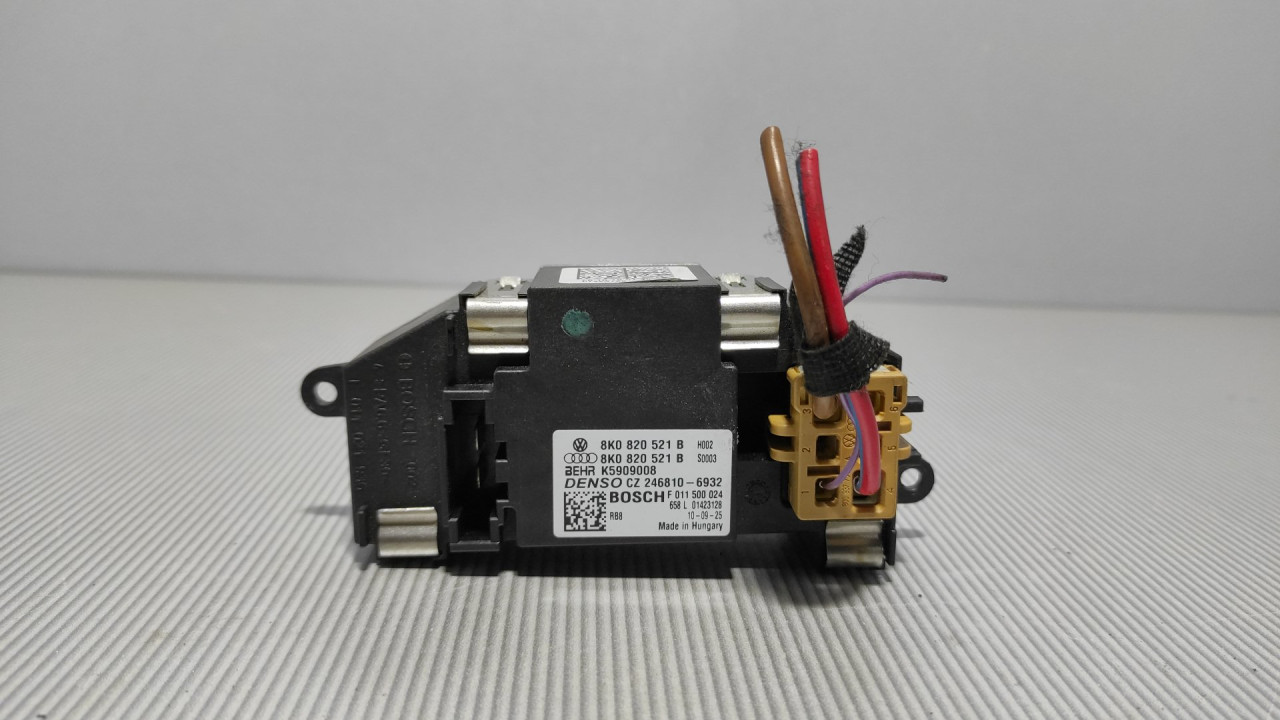 ELEKTRONIKA REOSTAT AUDI A4 (B8) > 12-15 8K0820521B