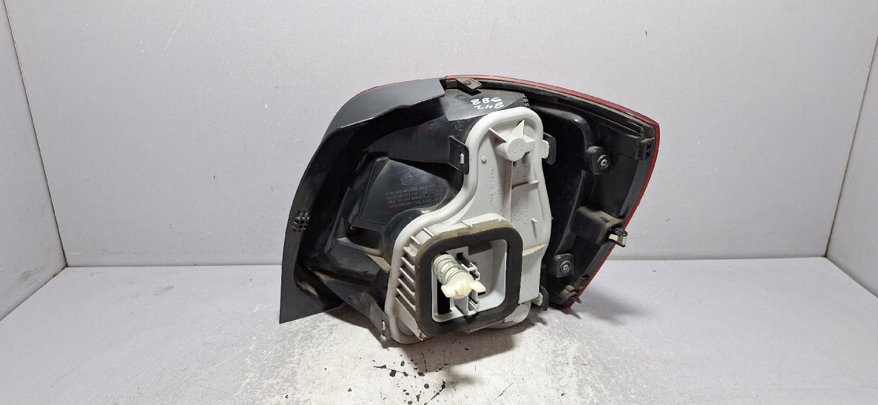 DIJELOVI STOP SVJETLO VW POLO > 09-14 6R0945095L