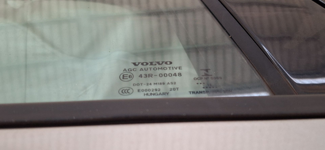 DIJELOVI STAKLO VOLVO V40 > 12-16