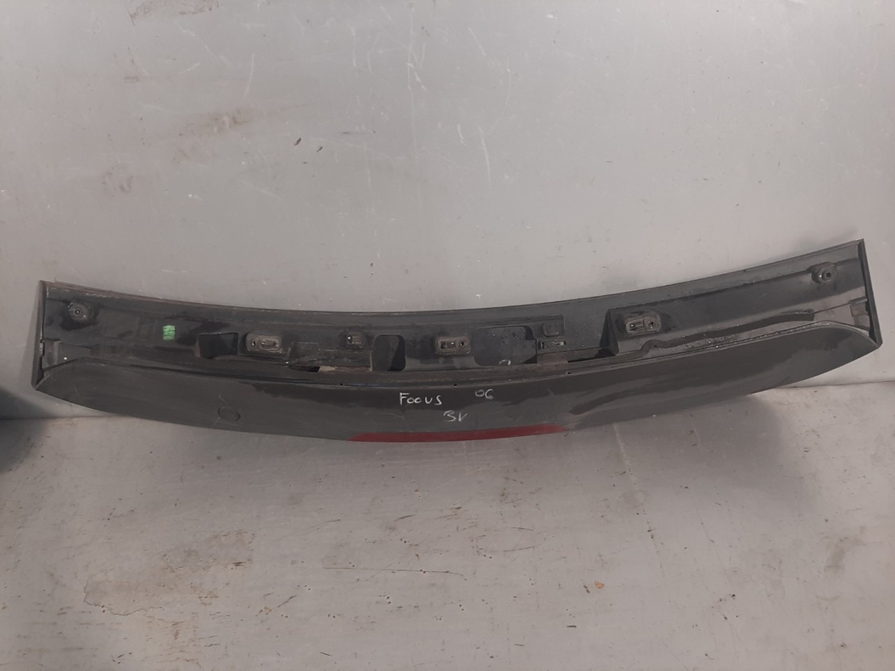 DIJELOVI SPOJLER FORD FOCUS > 05-07 4M51-A44210