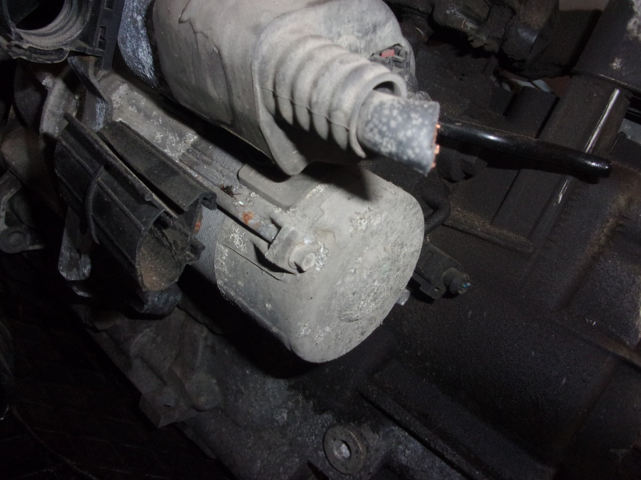 DIJELOVI ALNASER VW PASSAT B6 > 05-10 02M911023N