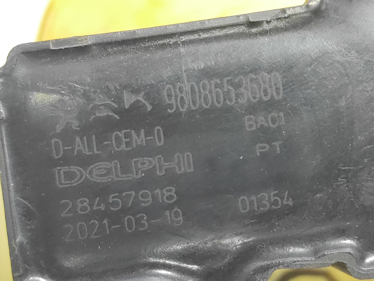 DIJELOVI BOMBINA PEUGEOT 2008 > 16-19 9808653680