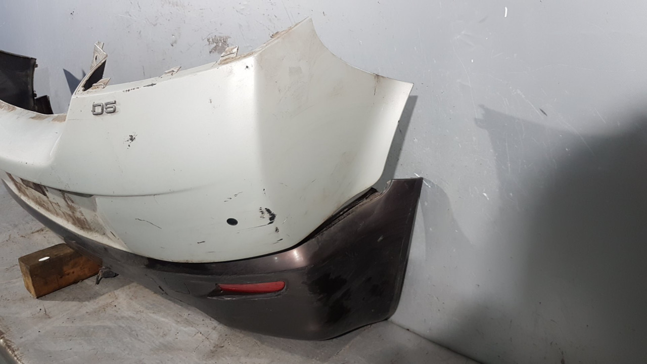 DIJELOVI BRANIK VOLVO C30 > 06-09 30657208