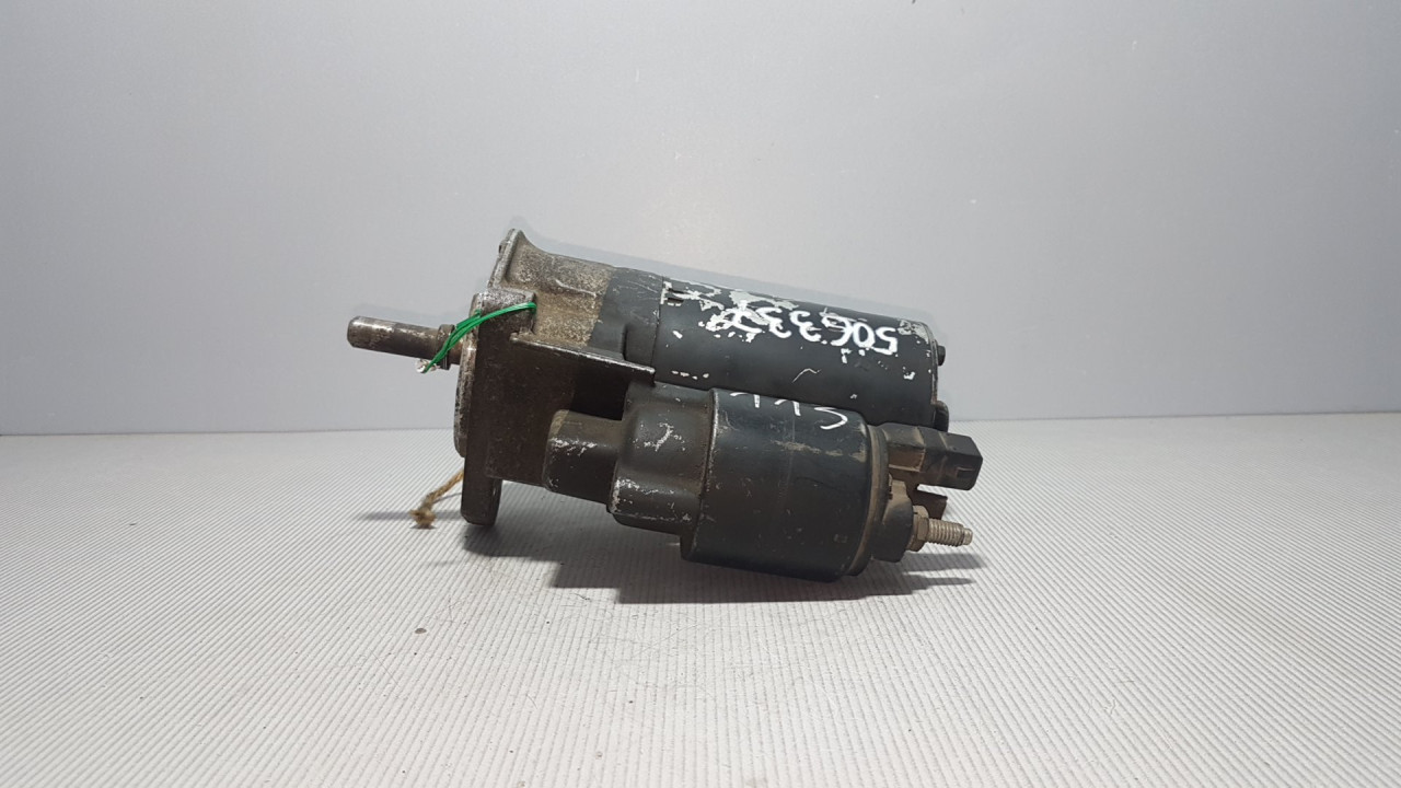 DIJELOVI ALNASER VW POLO > 99-01 036911023Q