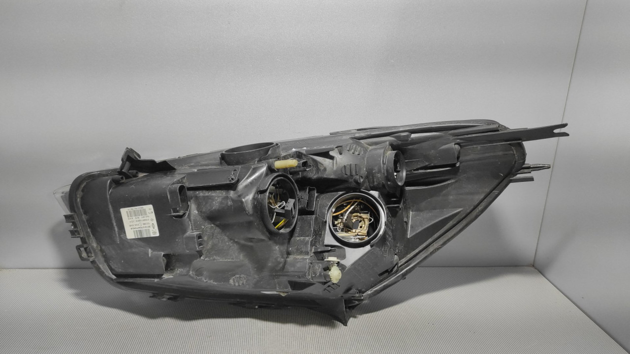 DIJELOVI FAR RENAULT CLIO > 12-16 260103127R