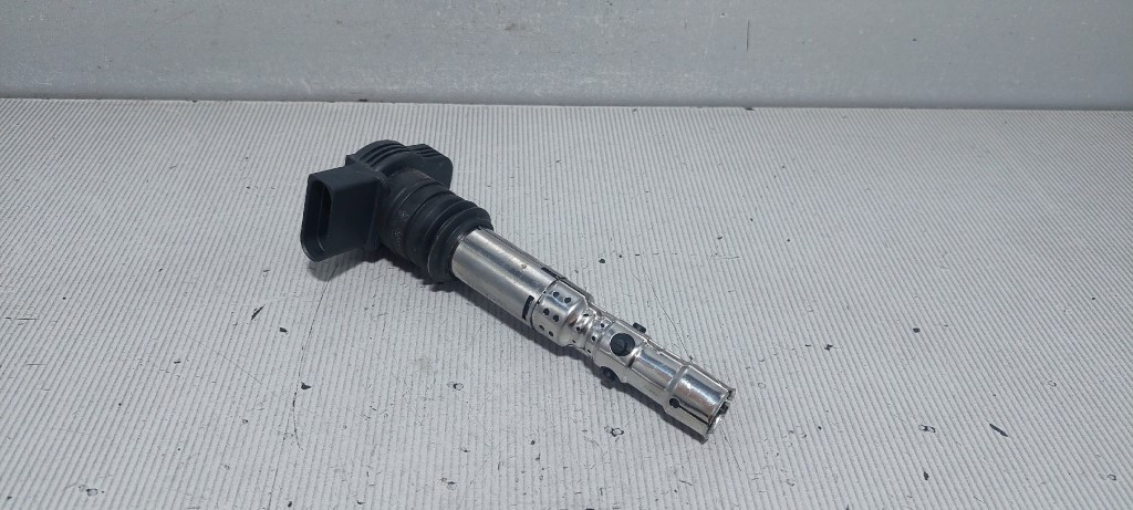 DIJELOVI BOMBINA AUDI A3 > 96-03 06A905115D