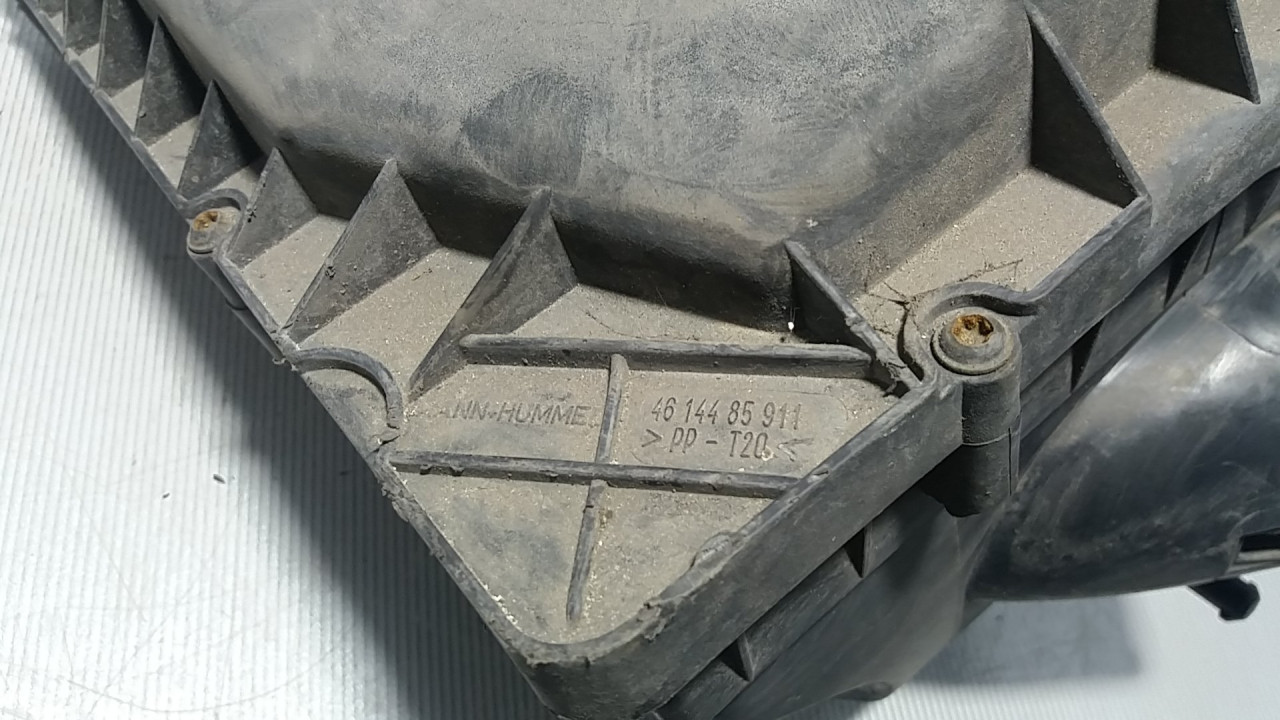 KUCISTE FILTERA ZRAKA OPEL ASTRA H GTC > 04-10 46144859