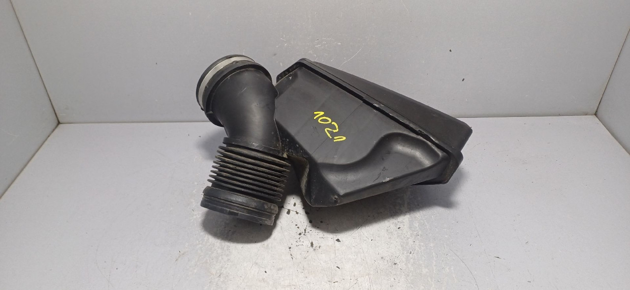 KUCISTE FILTERA ZRAKA BMW SERIJA 3 (G20) > 18-22 724230