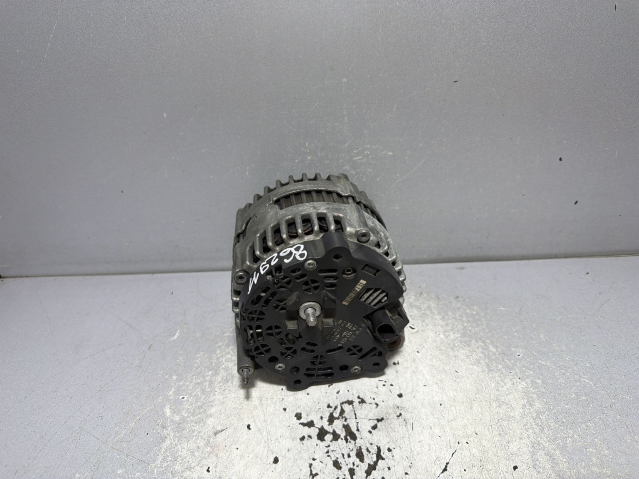 DIJELOVI ALTERNATOR VW PASSAT B7 > 10-14 1.6 03L903023D