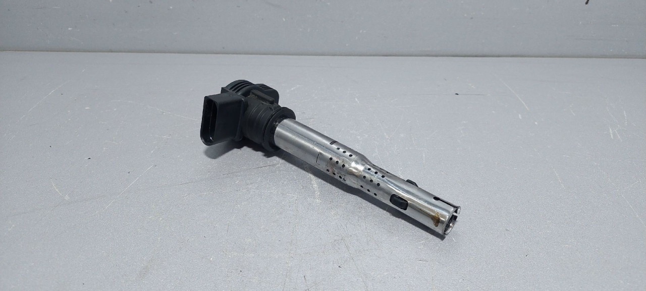 DIJELOVI BOMBINA VW T6 > 15- 07K905715F