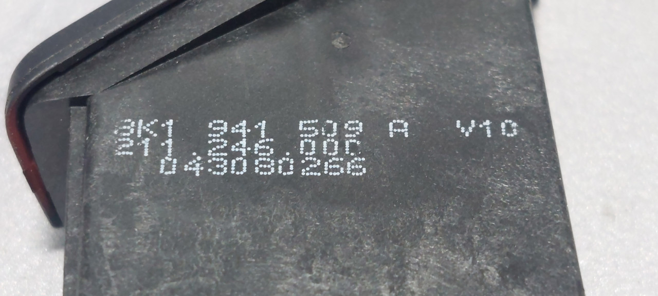 DIJELOVI PREKIDAC AUDI A4 (B8) > 07-11 8K1941509A