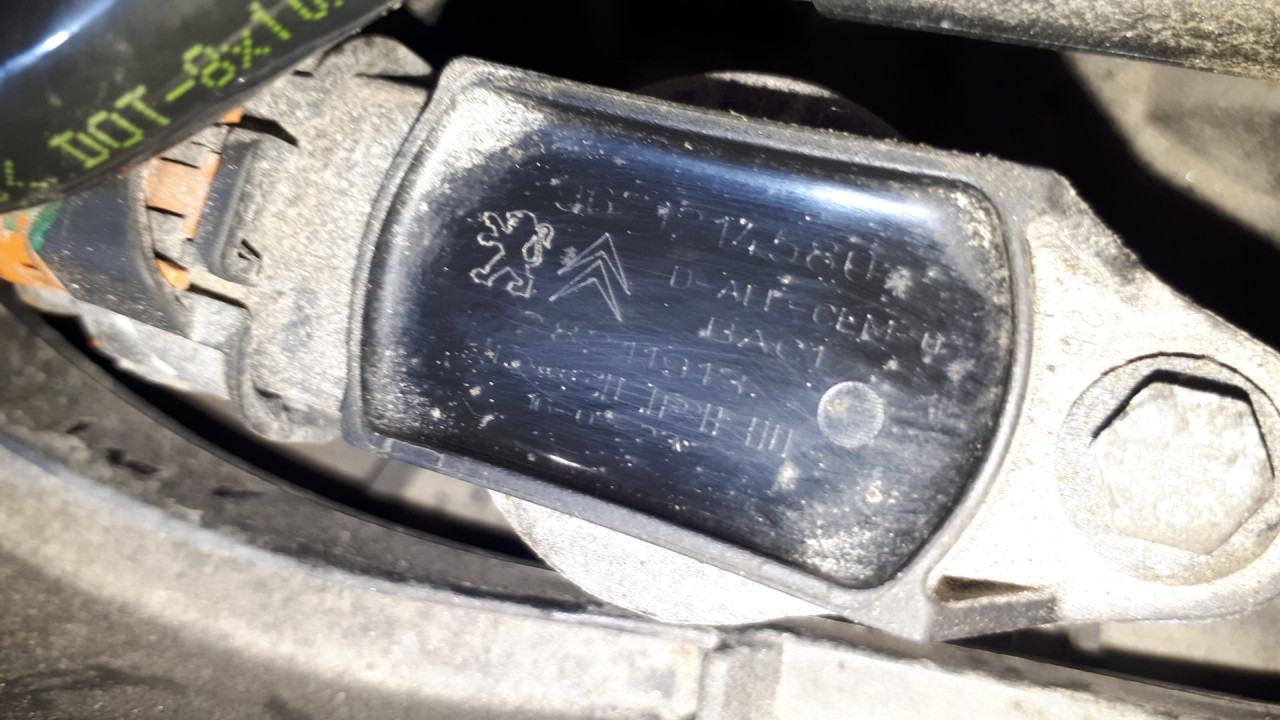 DIJELOVI BOMBINA PEUGEOT 208 > 12-15 9671214580
