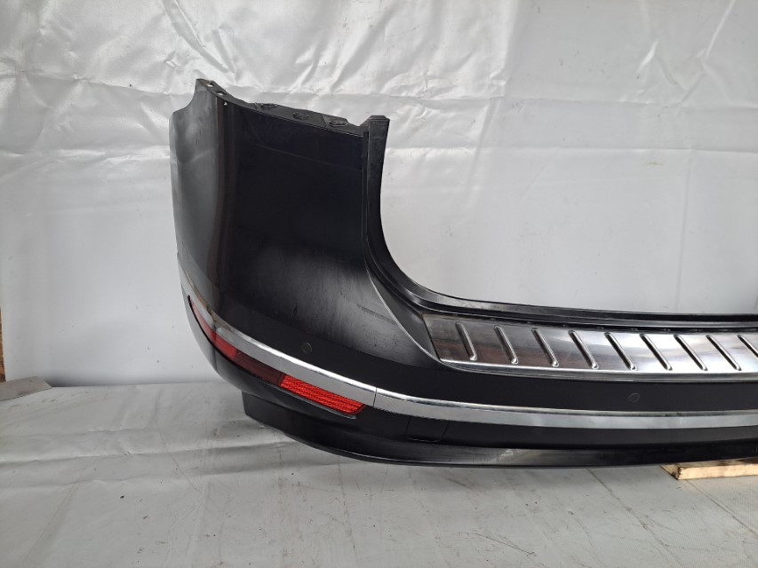 DIJELOVI BRANIK VW TOUAREG > 14-18 7P6807521 K