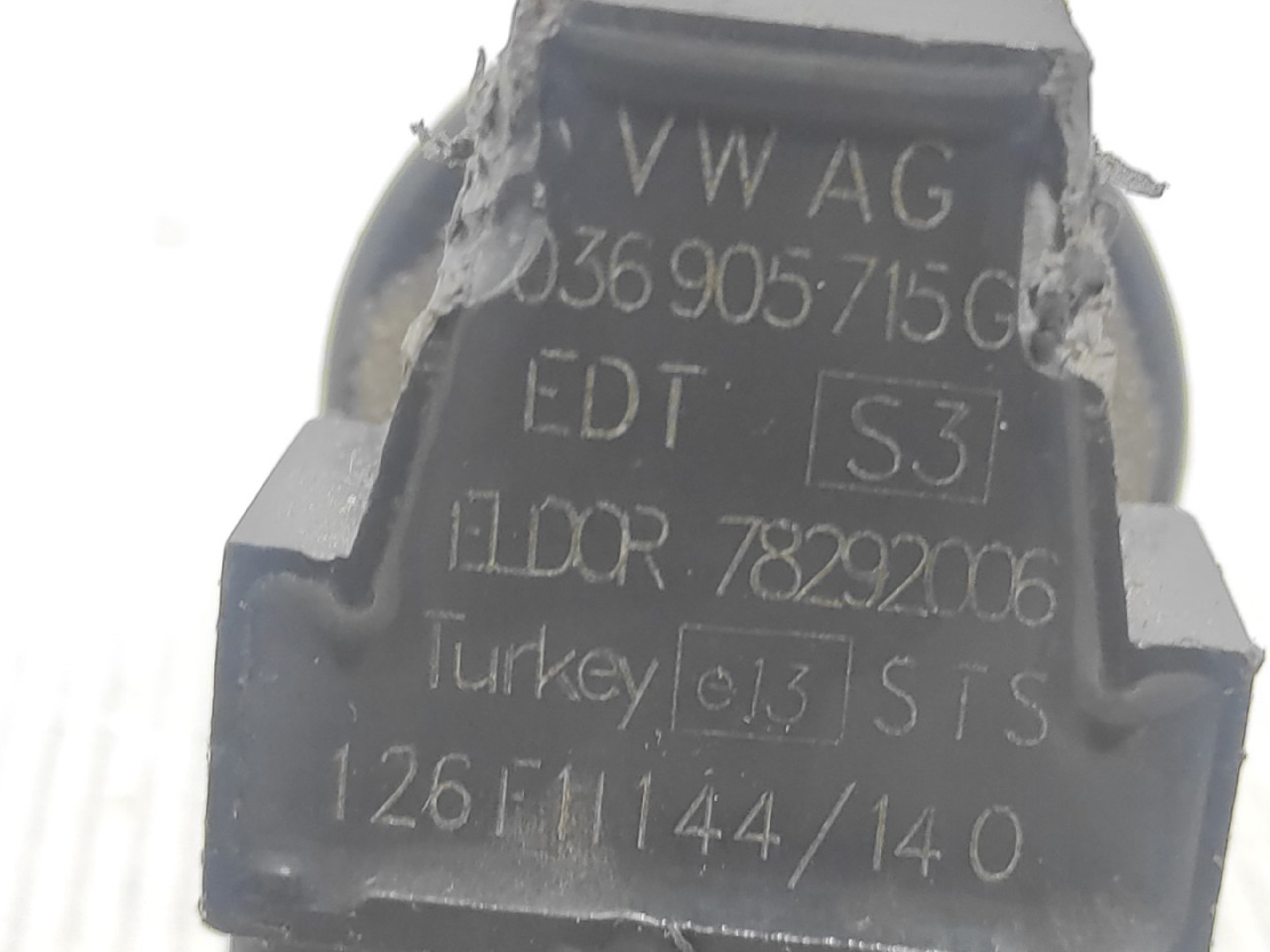 DIJELOVI BOMBINA VW PASSAT B7 > 10-14 036905715G