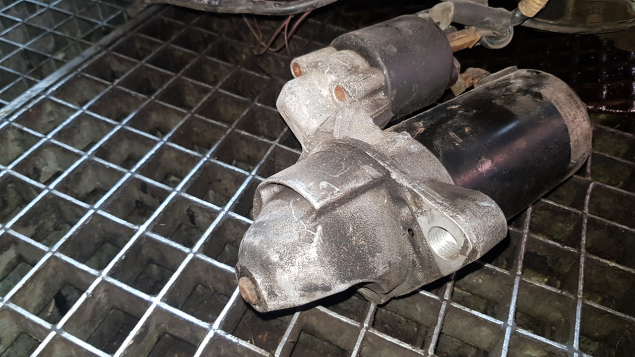 DIJELOVI ALNASER AUDI A6 > 01-04 2.7 078911023D