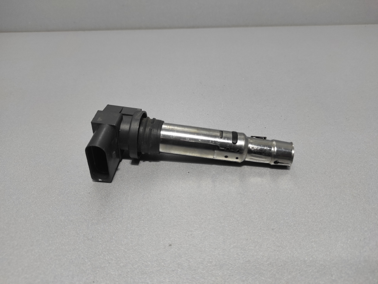 DIJELOVI BOMBINA VW PASSAT B6 > 05-10 036905715F