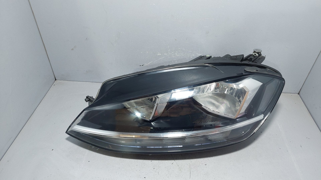 DIJELOVI FAR VW GOLF 7 > 12-16 5G1941005D