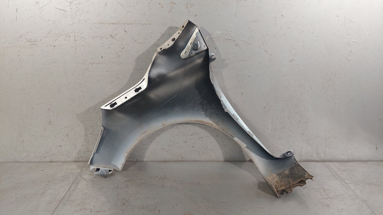 DIJELOVI BLATOBRAN RENAULT CLIO > 16-19 631009436R