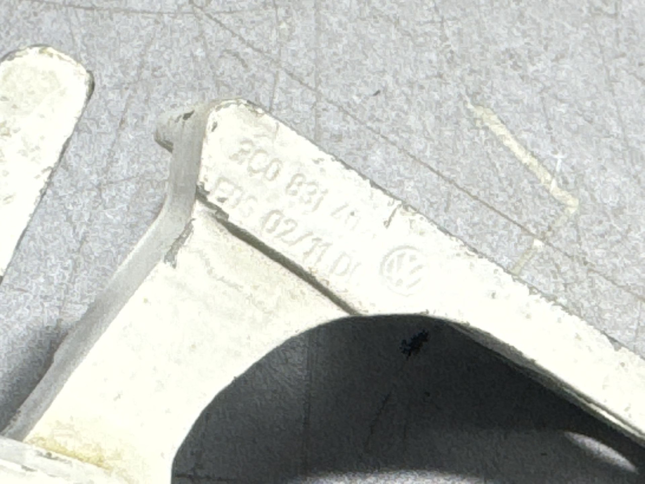 DIJELOVI BAGLAMA VW PASSAT CC > 12-15 3C0831402D