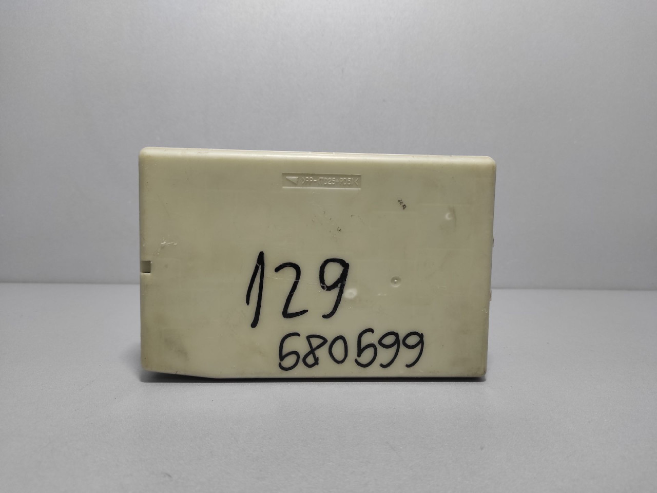 DIJELOVI ELEKTRONIKA KUTIJA OSIGURACA NISSAN ALTIMA > 07-12