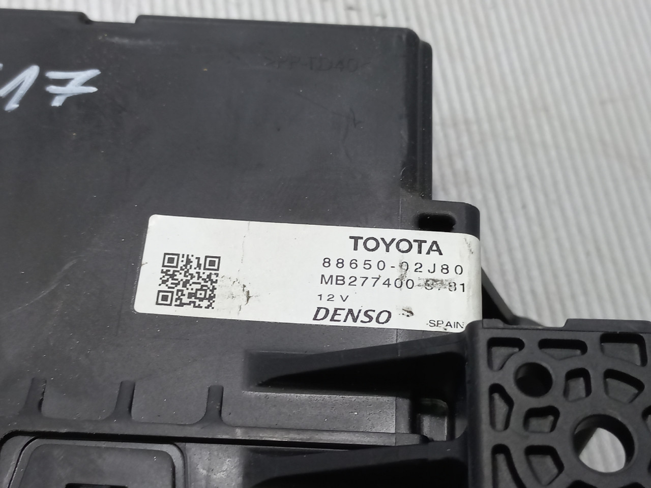 ELEKTRONIKA MODUL TOYOTA AURIS > 15-18 8865002J80